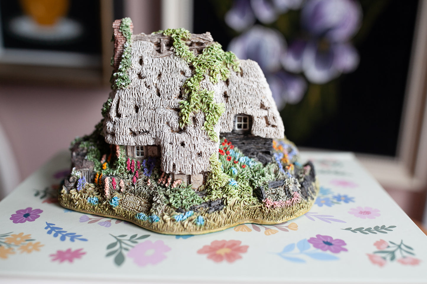 Vintage Lilliput Lane Cottage -Forget me not - Vintage House- Cottage