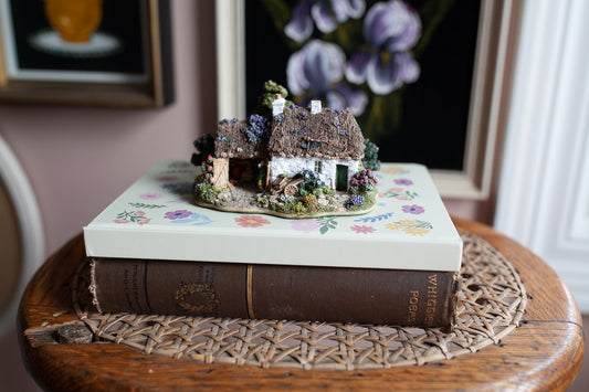 Vintage Lilliput Lane Cottage -Scotch Mist - Vintage House- Cottage