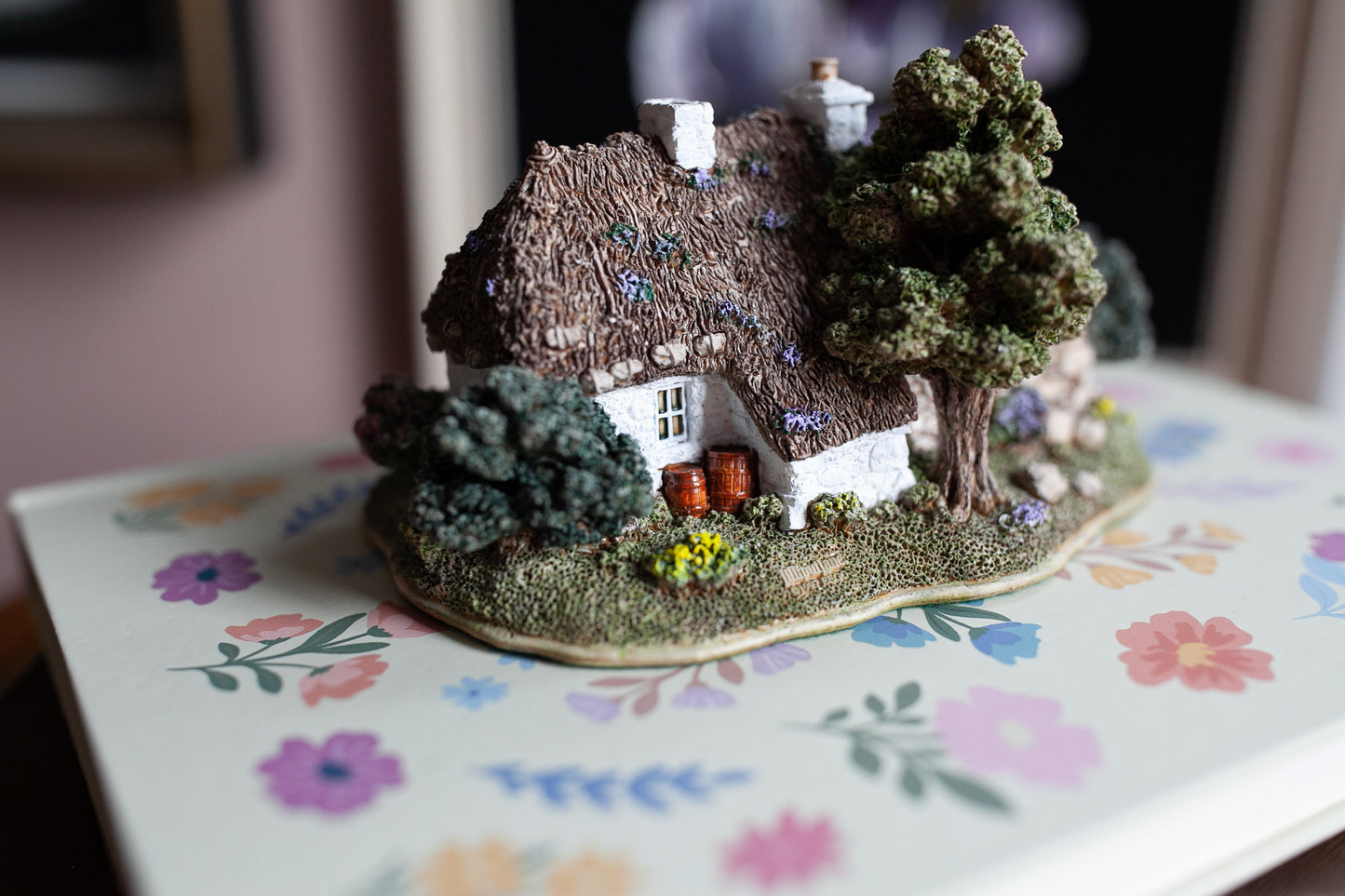 Vintage Lilliput Lane Cottage -Scotch Mist - Vintage House- Cottage