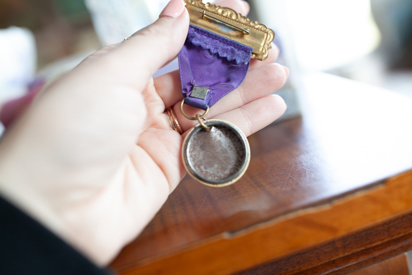 Vintage Pin - Purple Tin -Royal Neighbors of America Pin