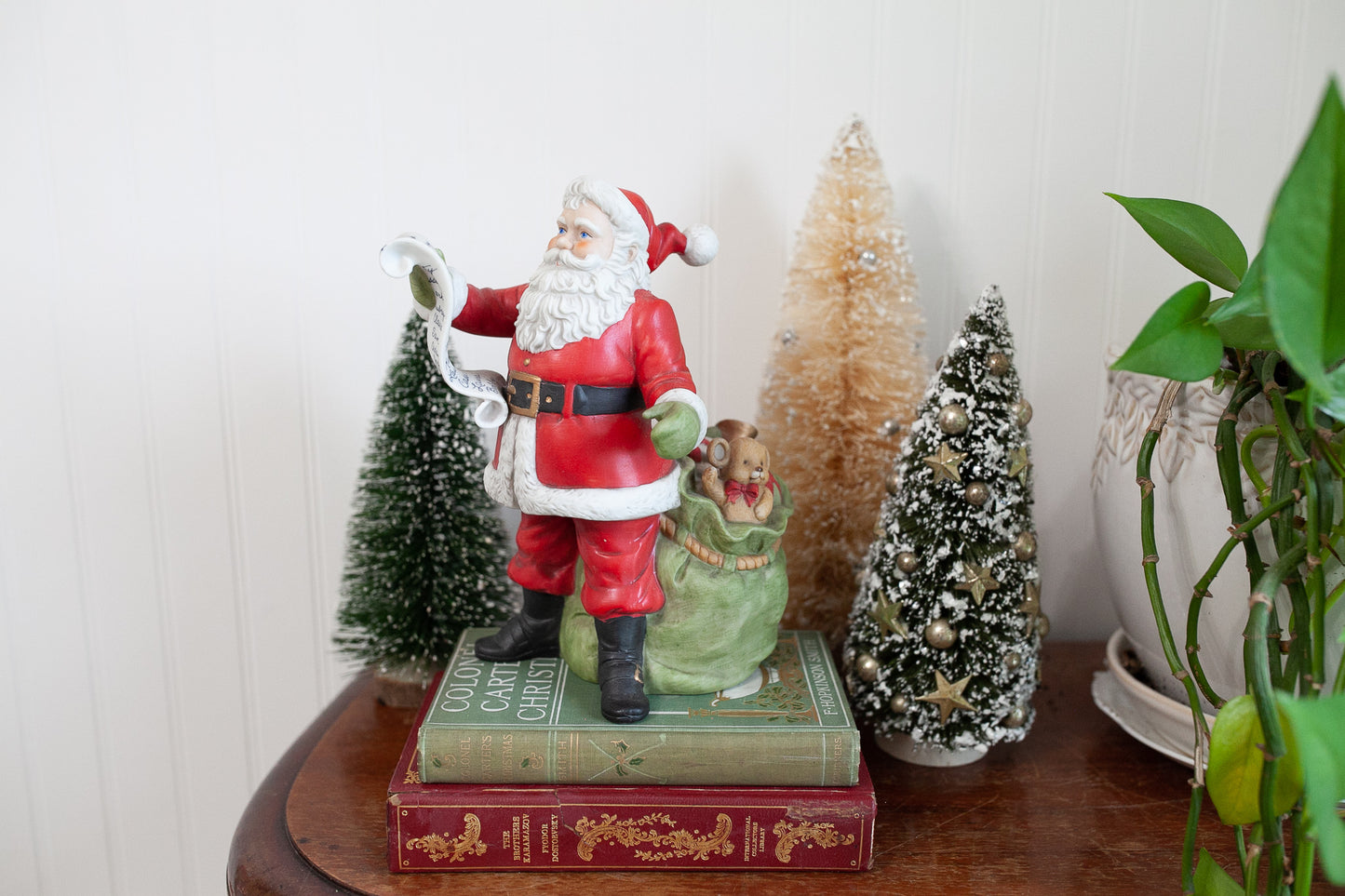 Vintage Santa - Santa Checking his list- Vintage Christmas