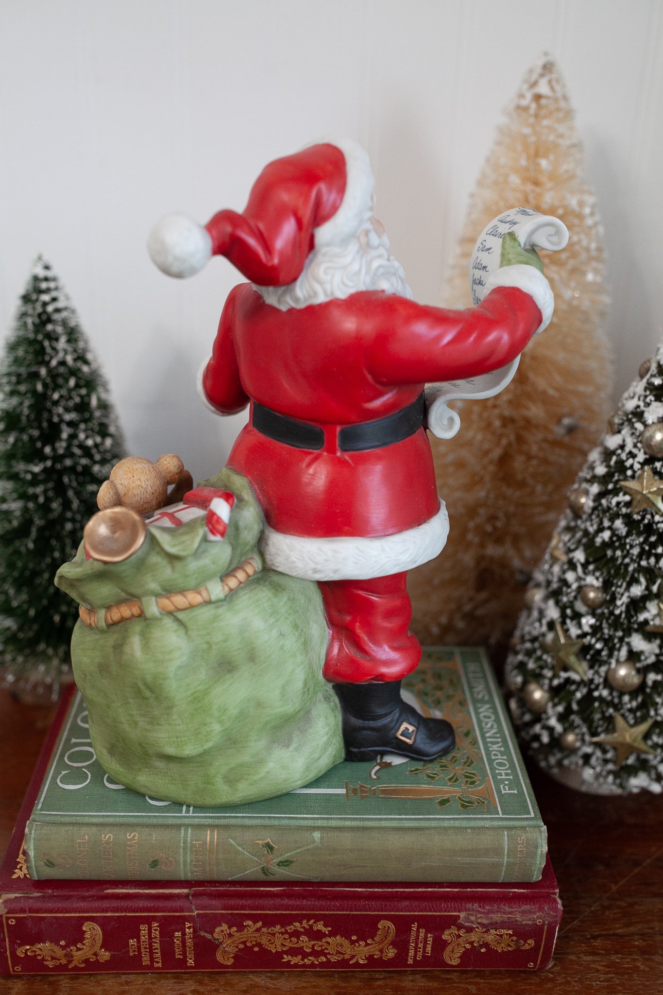 Vintage Santa - Santa Checking his list- Vintage Christmas