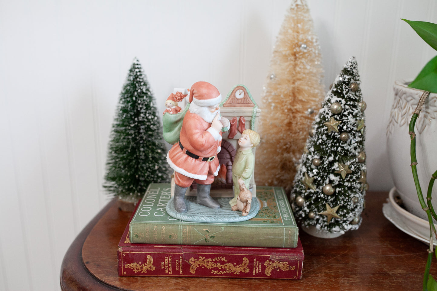 Vintage Santa- Santa and little Boy- Music Box