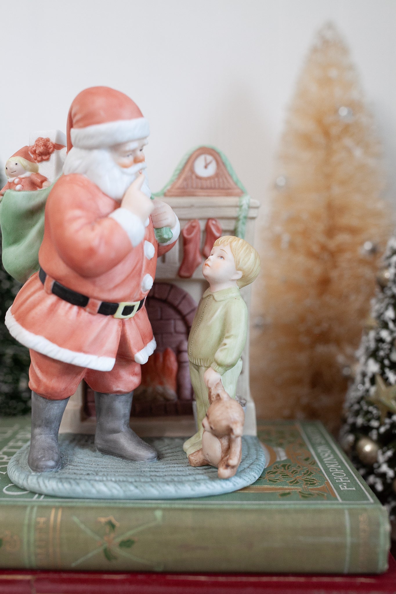 Vintage Santa- Santa and little Boy- Music Box