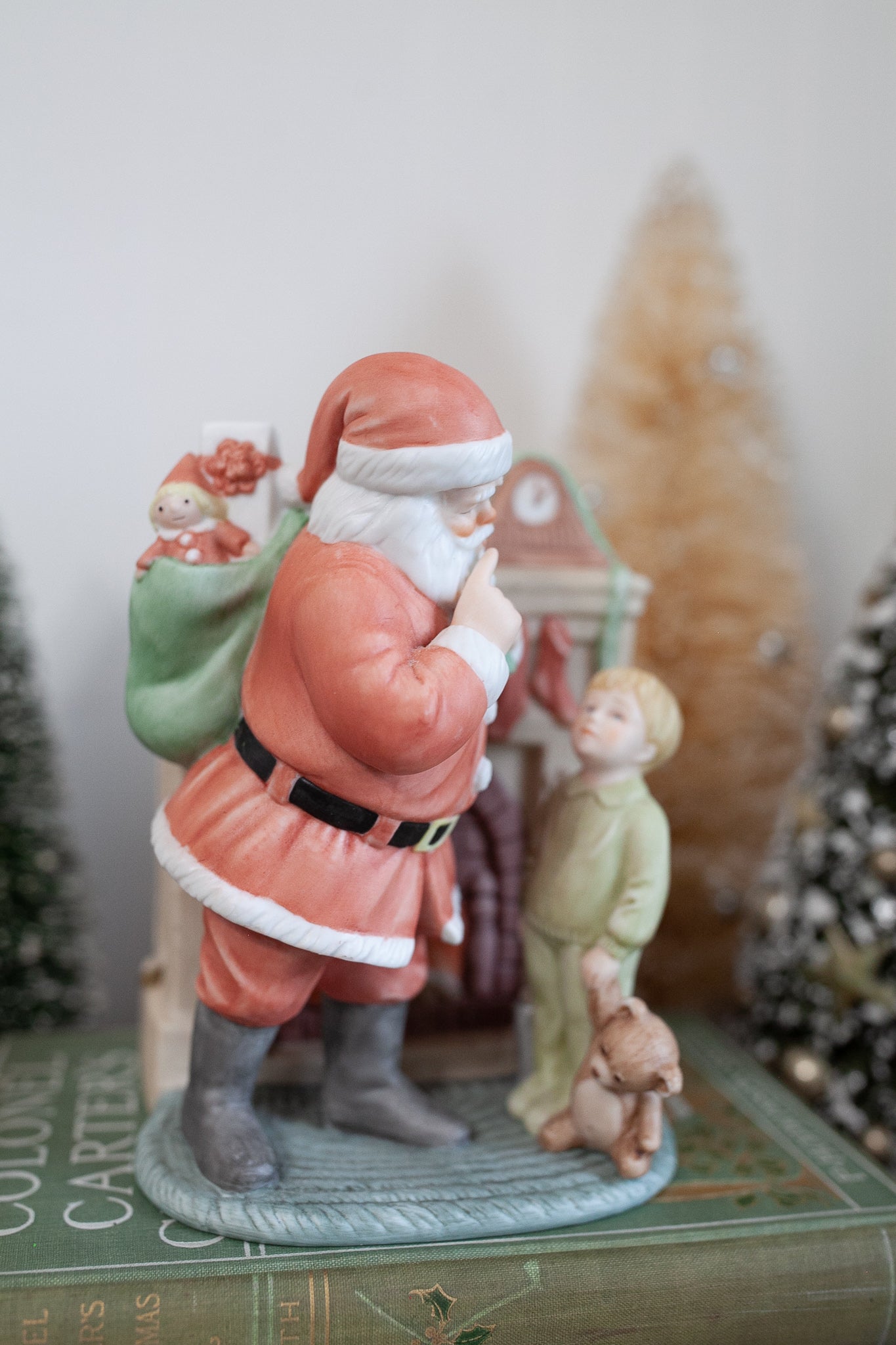 Vintage Santa- Santa and little Boy- Music Box