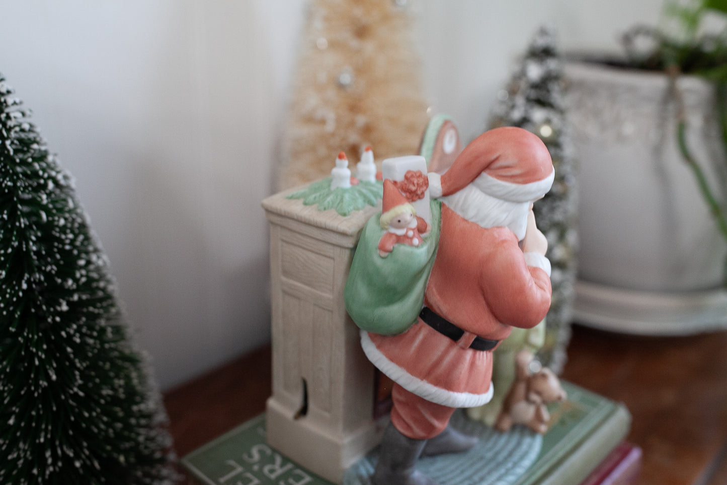 Vintage Santa- Santa and little Boy- Music Box