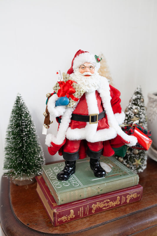 Santa -Possible Dreams Clothtique Loaded with Love Santa Christmas Figurine Decoration