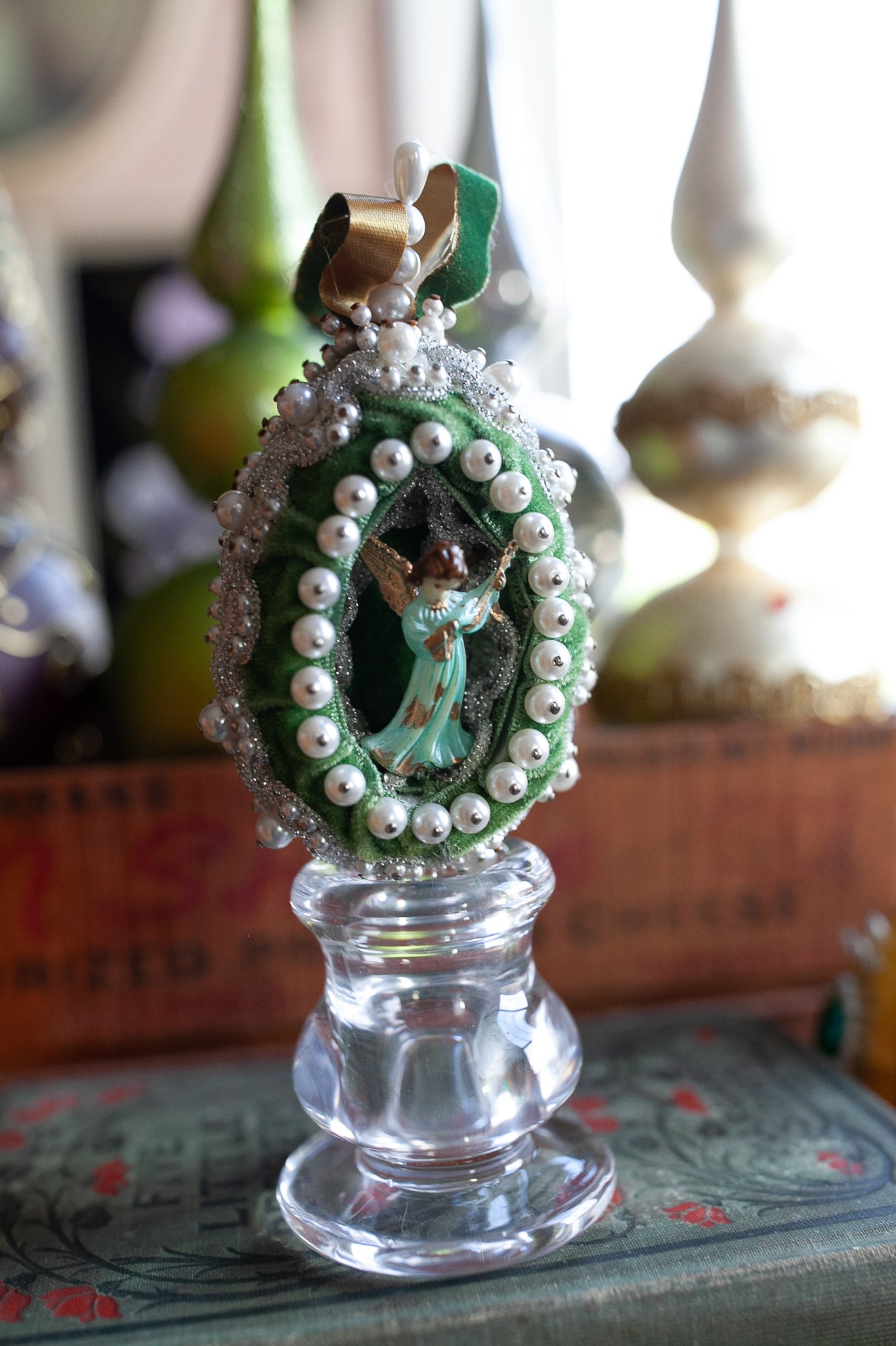 Vintage Jeweled Push Pin Angel Egg with Angel Pearls Sequins- Vintage Ornament- Diorama Egg -Green