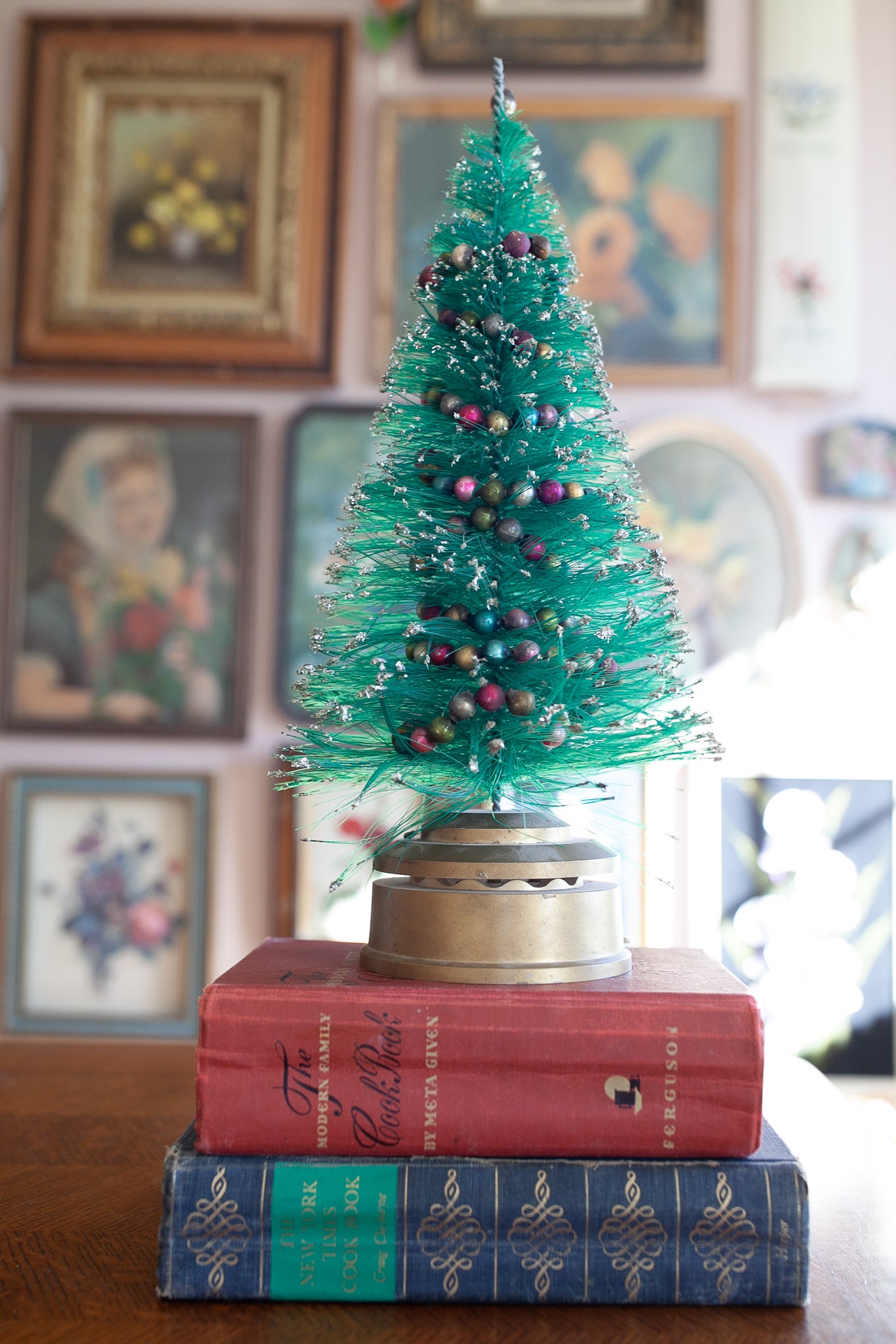 Vintage Bottle Brush Tree- spinning vintage tree- Vintage Christmas Tree