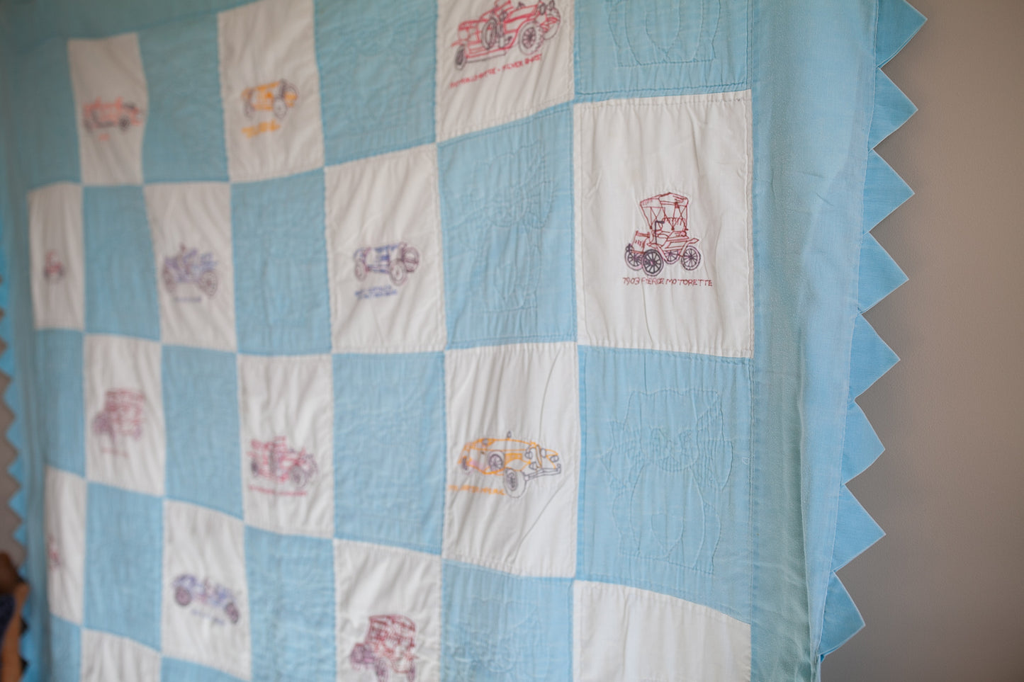 Vintage Quilt - Blue and White Quilt - Car Quilt - Boys Room Quilt