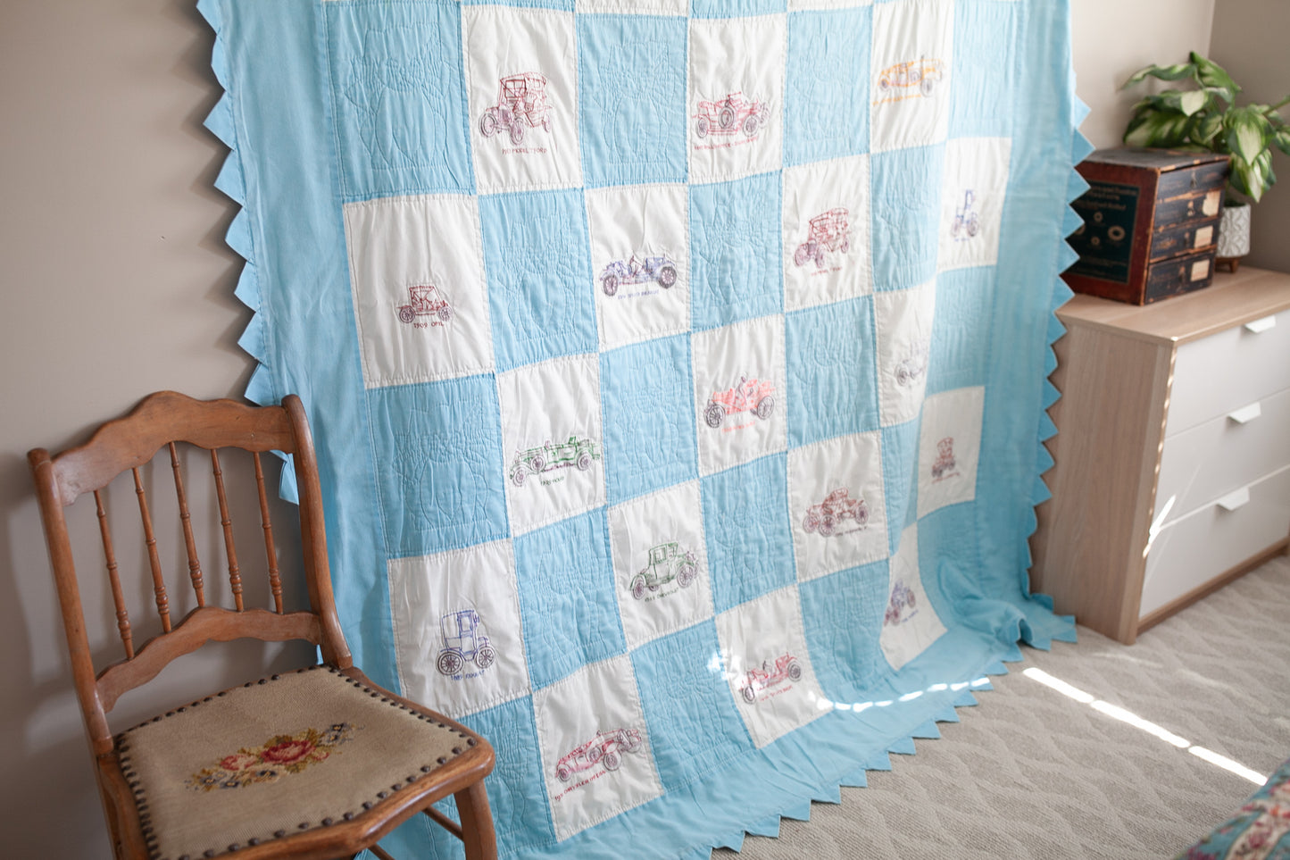 Vintage Quilt - Blue and White Quilt - Car Quilt - Boys Room Quilt