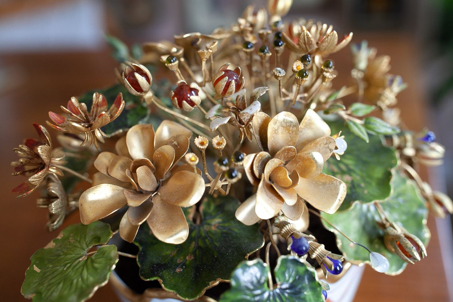 Vintage Mottahedeh Vista Allegre Portugal Metal Flowers Lowestoft Reproduction -Fleurs Des Siecles