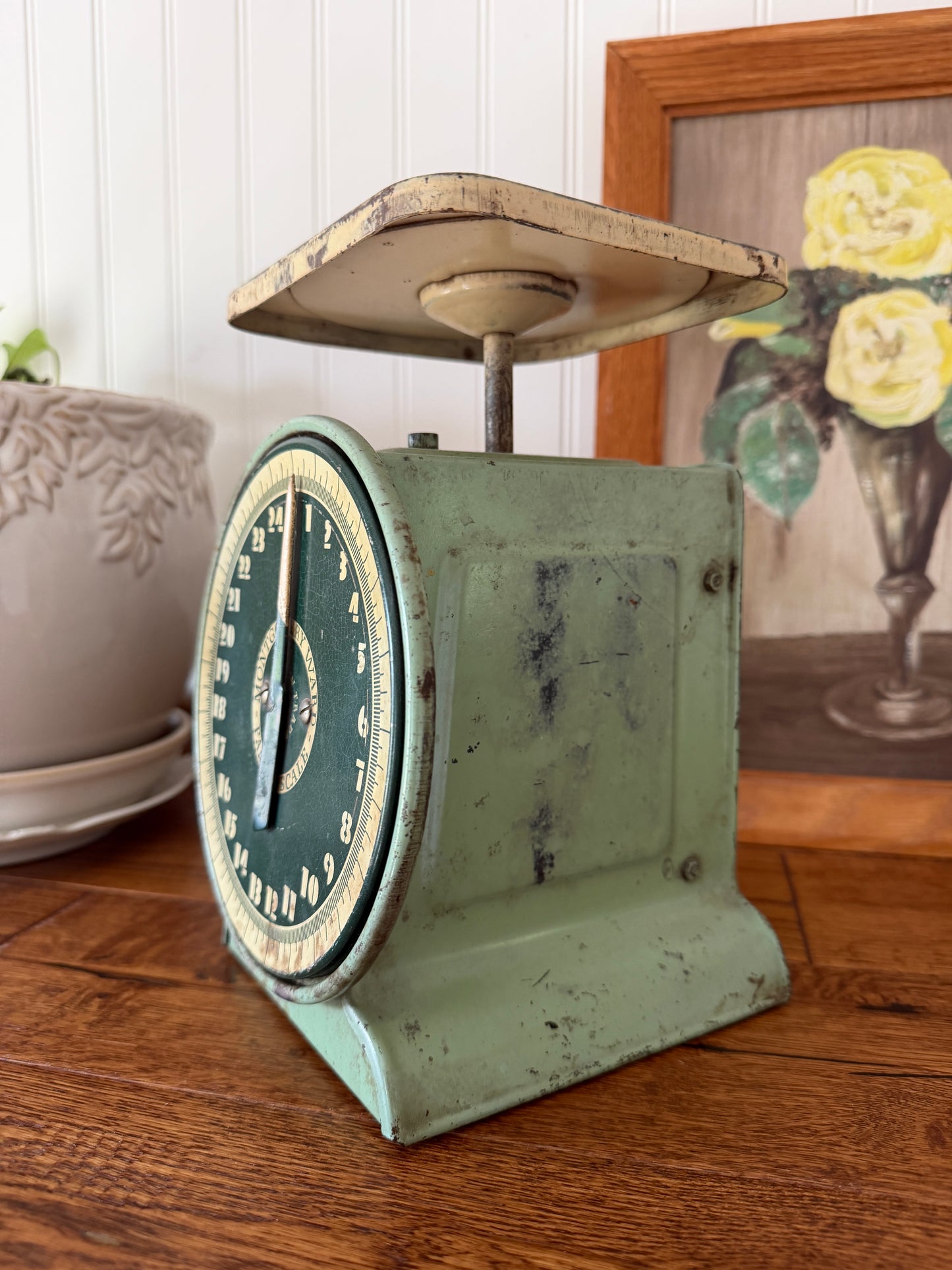 Vintage Scale -Montgomery Ward - Green Scale