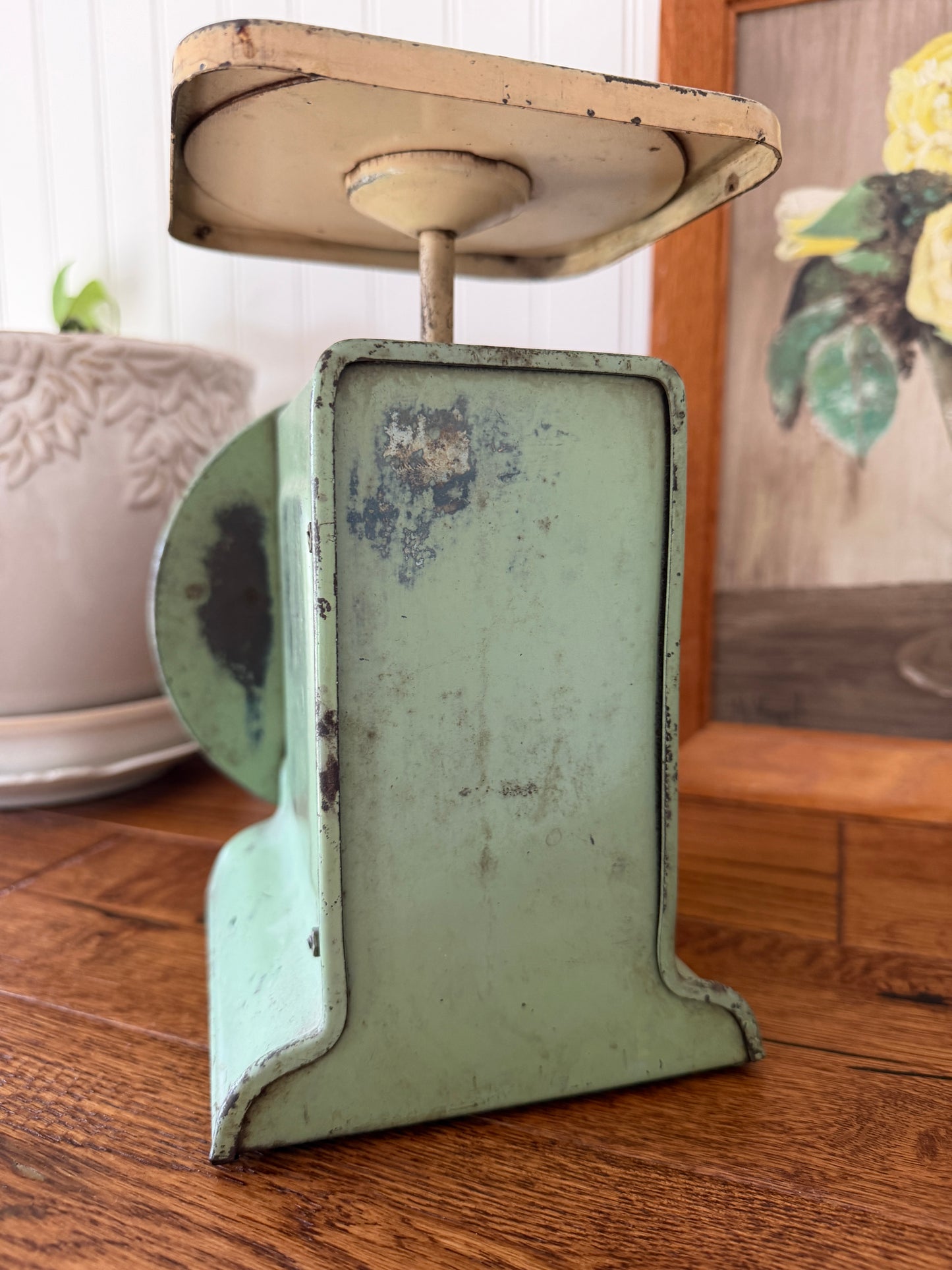 Vintage Scale -Montgomery Ward - Green Scale