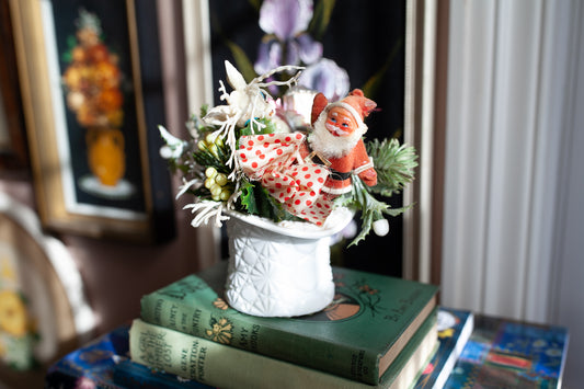 Vintage Santa Claus- Milk Glass - Vintage Christmas Decoration- Christmas Arrangement