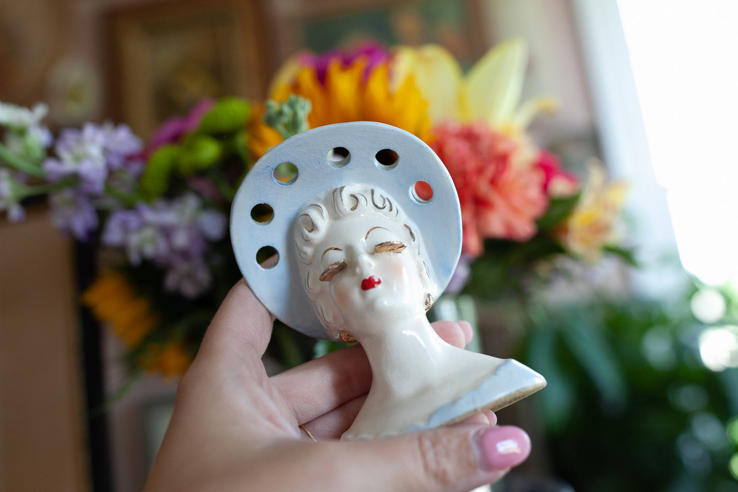 Vintage Lady Head Vase - Mini Head Vase Gold Lashes