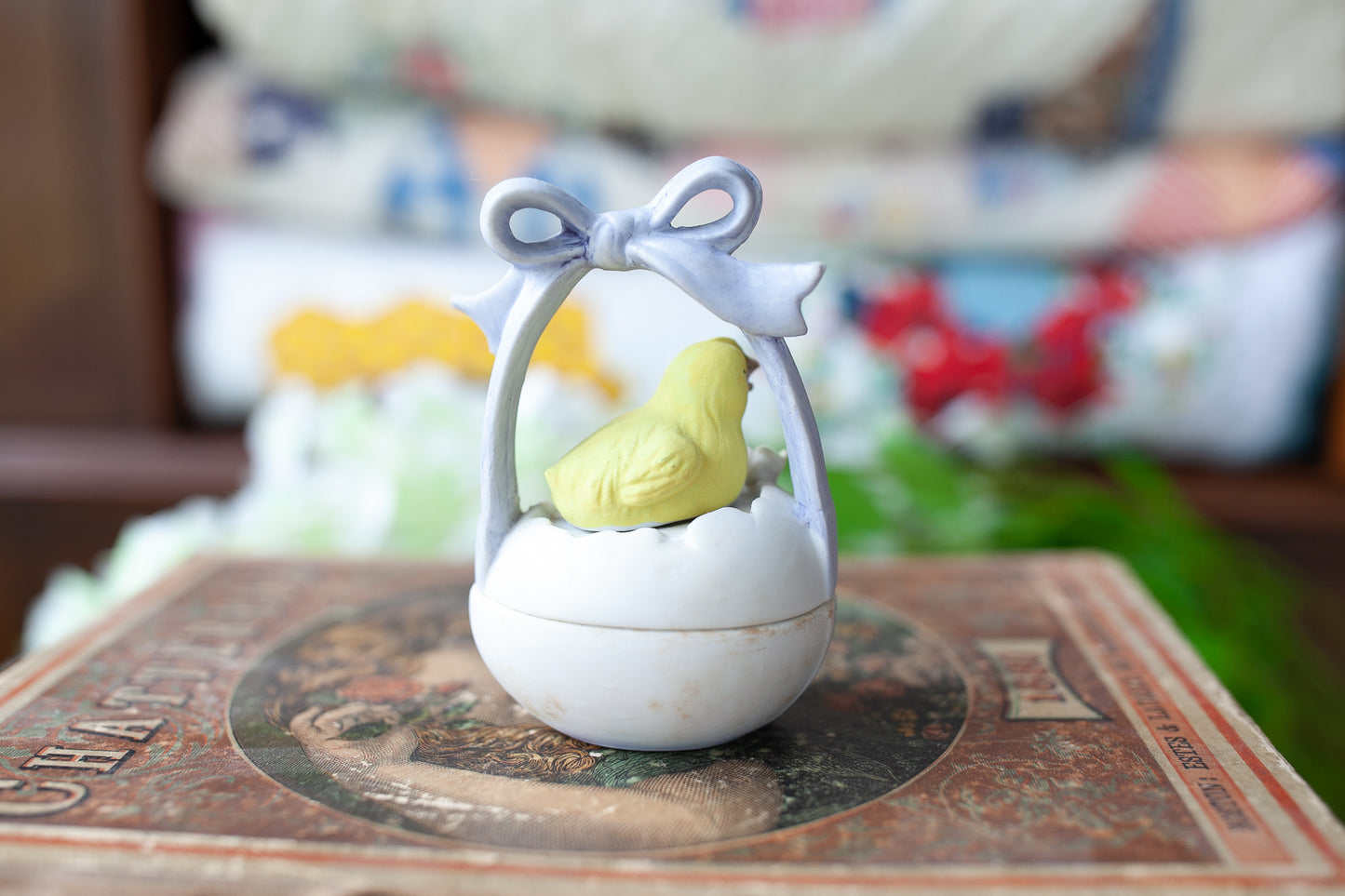 Vintage Chick and Egg- Porcelain Lefton Easter Decor