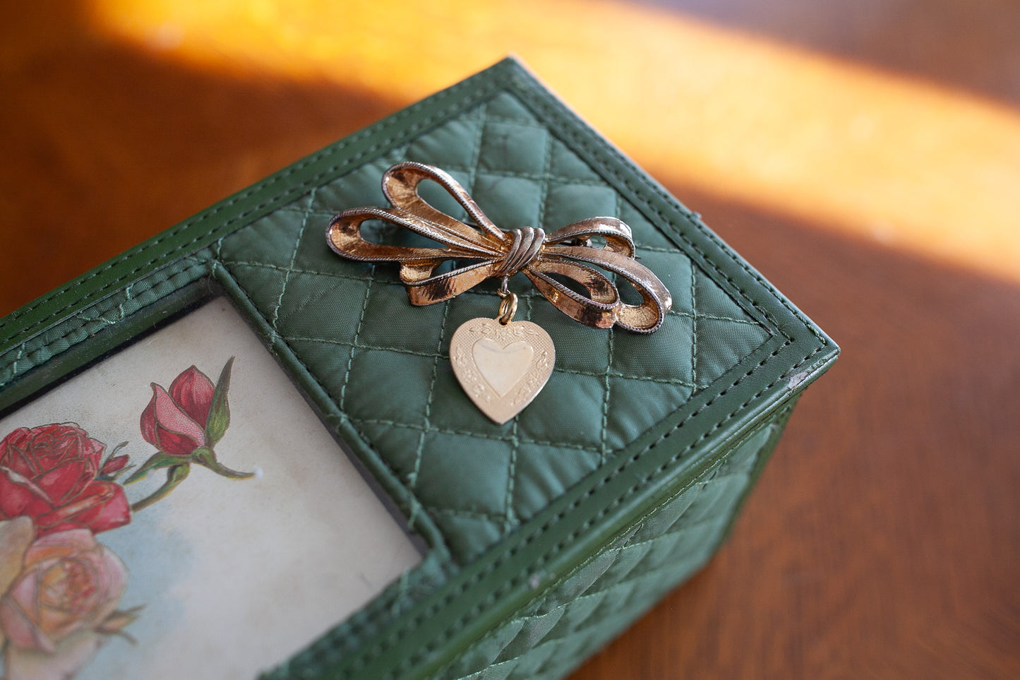 Vintage Bow Pin and Heart Charm- Brooch - Bow Brooch- Vintage Bow Brooch- Heart Charm- Gold