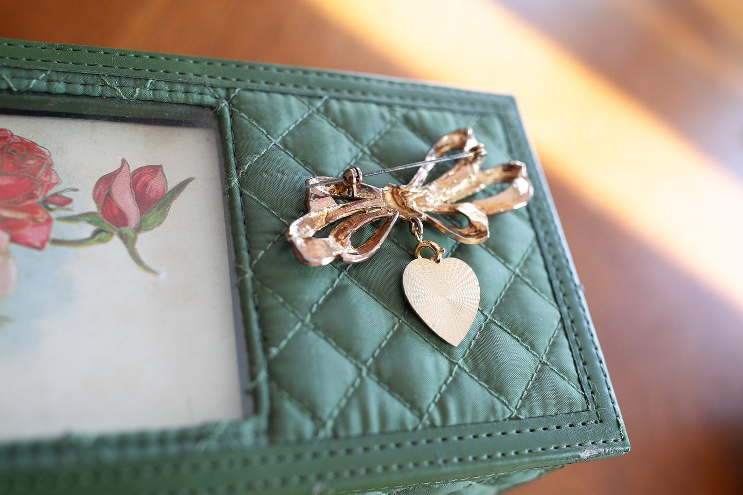 Vintage Bow Pin and Heart Charm- Brooch - Bow Brooch- Vintage Bow Brooch- Heart Charm- Gold