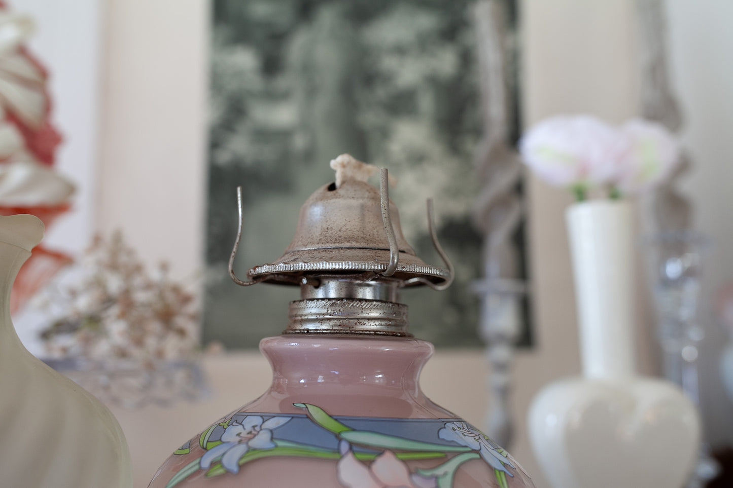 Vintage 1980 Kaadan Ltd Kerosene/Oil lantern - Pink Vintage Oil Lamp