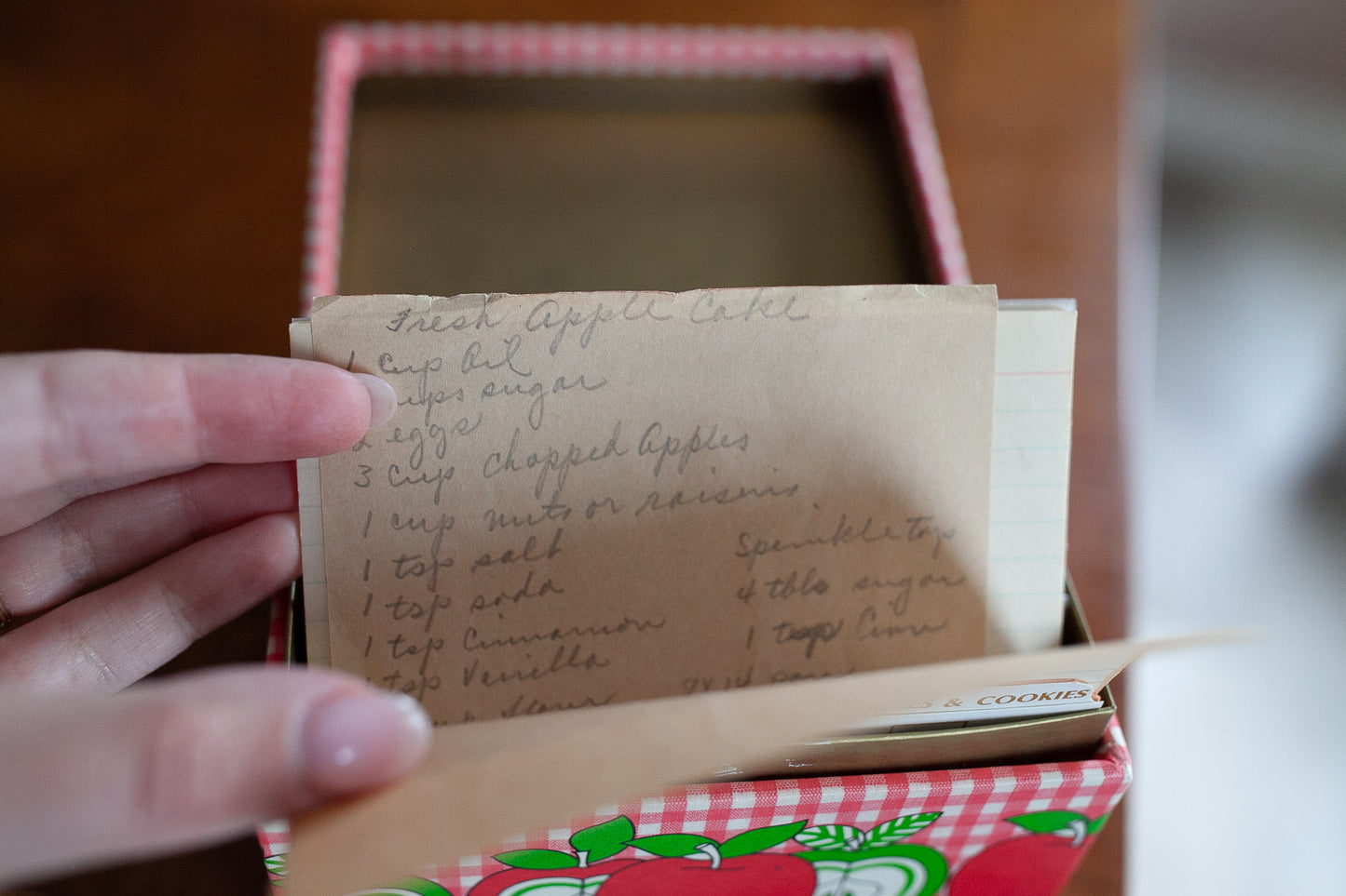 Vintage Recipe Box and Recipes -Apple Box - Recipes