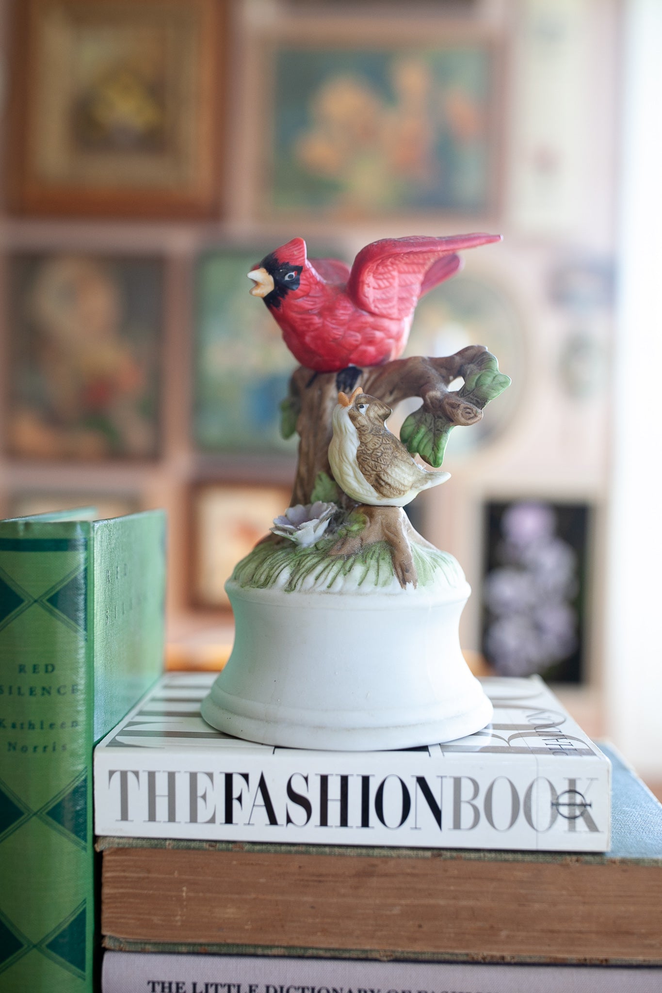 Vintage Bird- Cardinal Statue- Musical Box