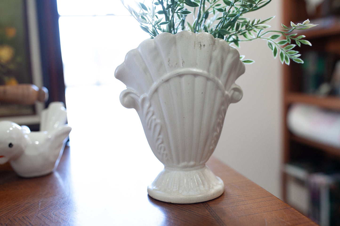 Vintage Pottery Vase- Shell Vase- White Pottery Made in Japan