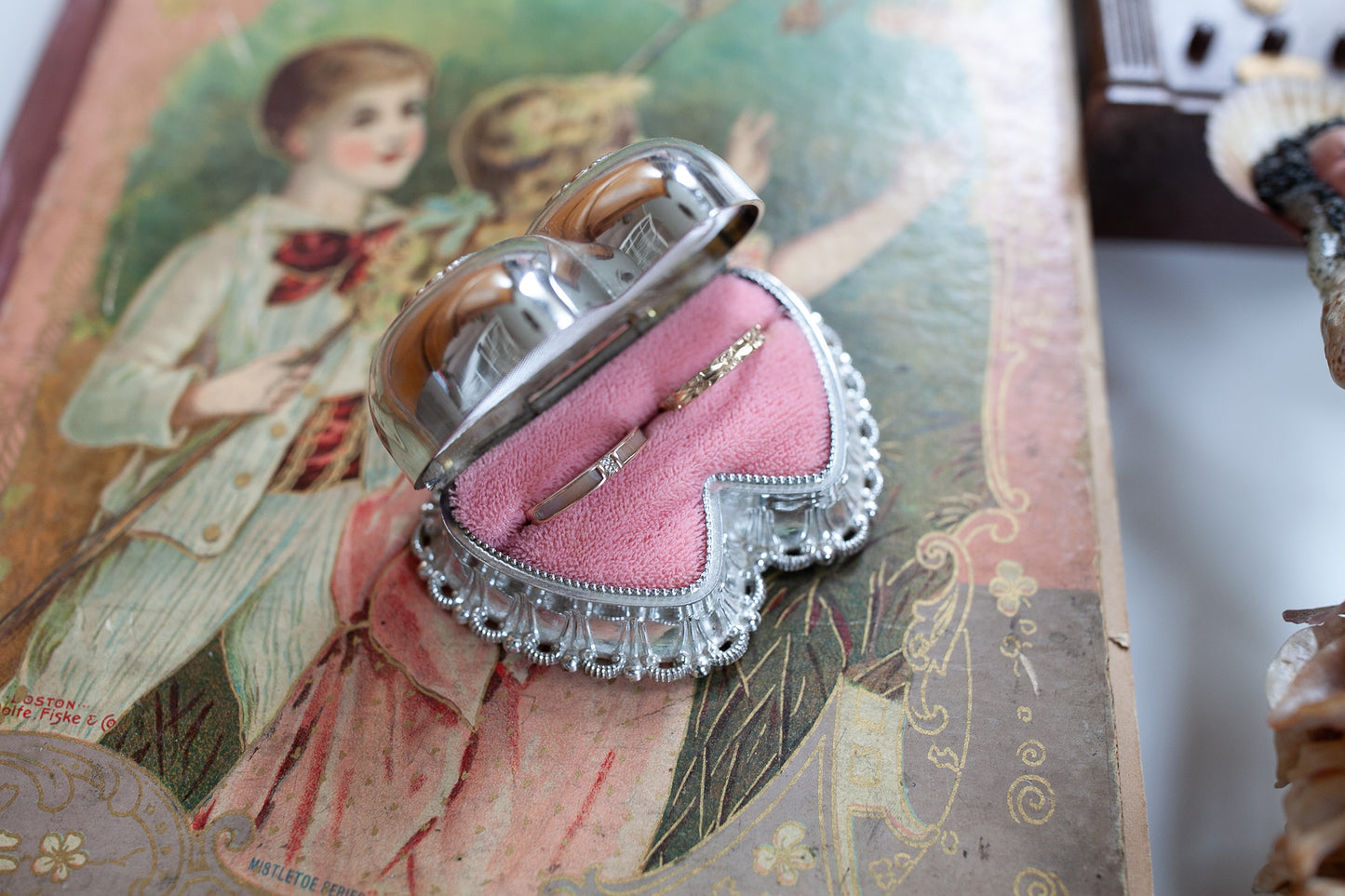 Vintage Ring Box - Ring Display -Vintage Wedding