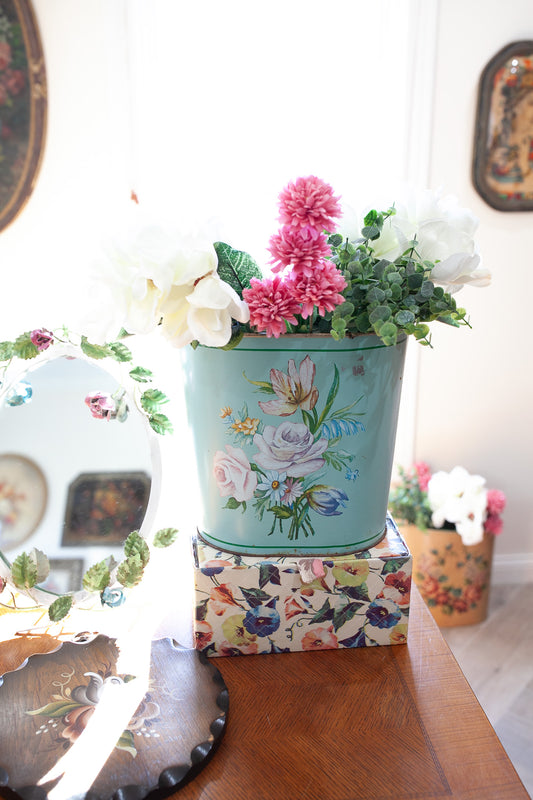 Vintage Metal Waste Basket- Floral Garbage Can - Metal Tin Can-Blue