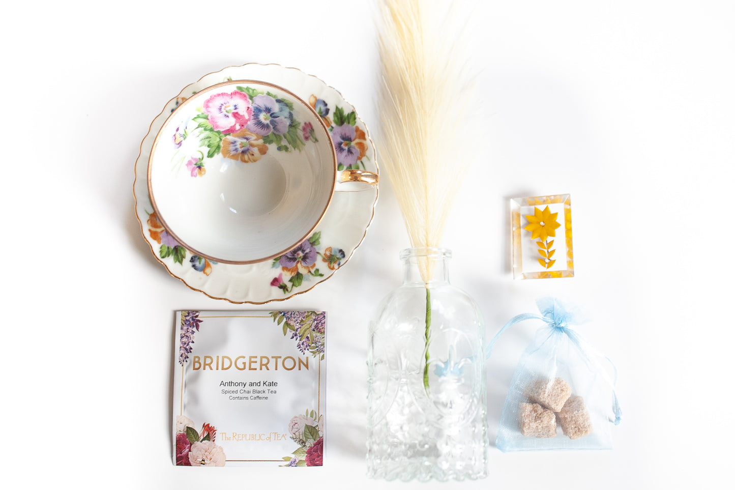 Teacup Gift Box- Brooch and Green Floral Tea Cup Box M- Vintage Gift Set- birthday - Bridgerton -Teacher Appreciation-Gift