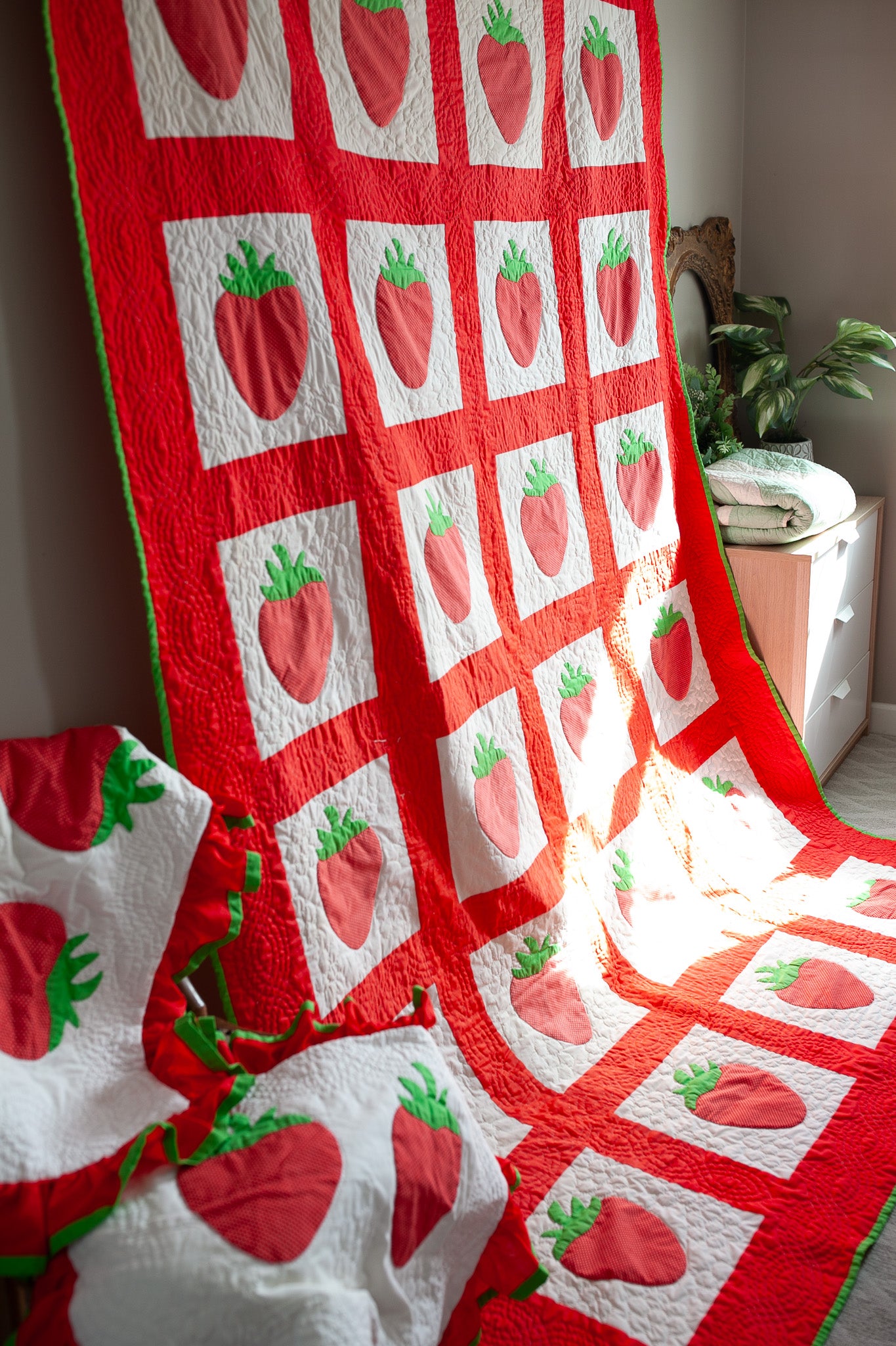 Vintage Strawberry Quilt and Shams-Vintage Quilt