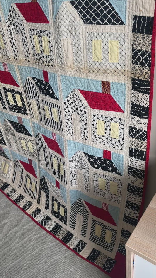 Vintage Quilt- School House Quilt