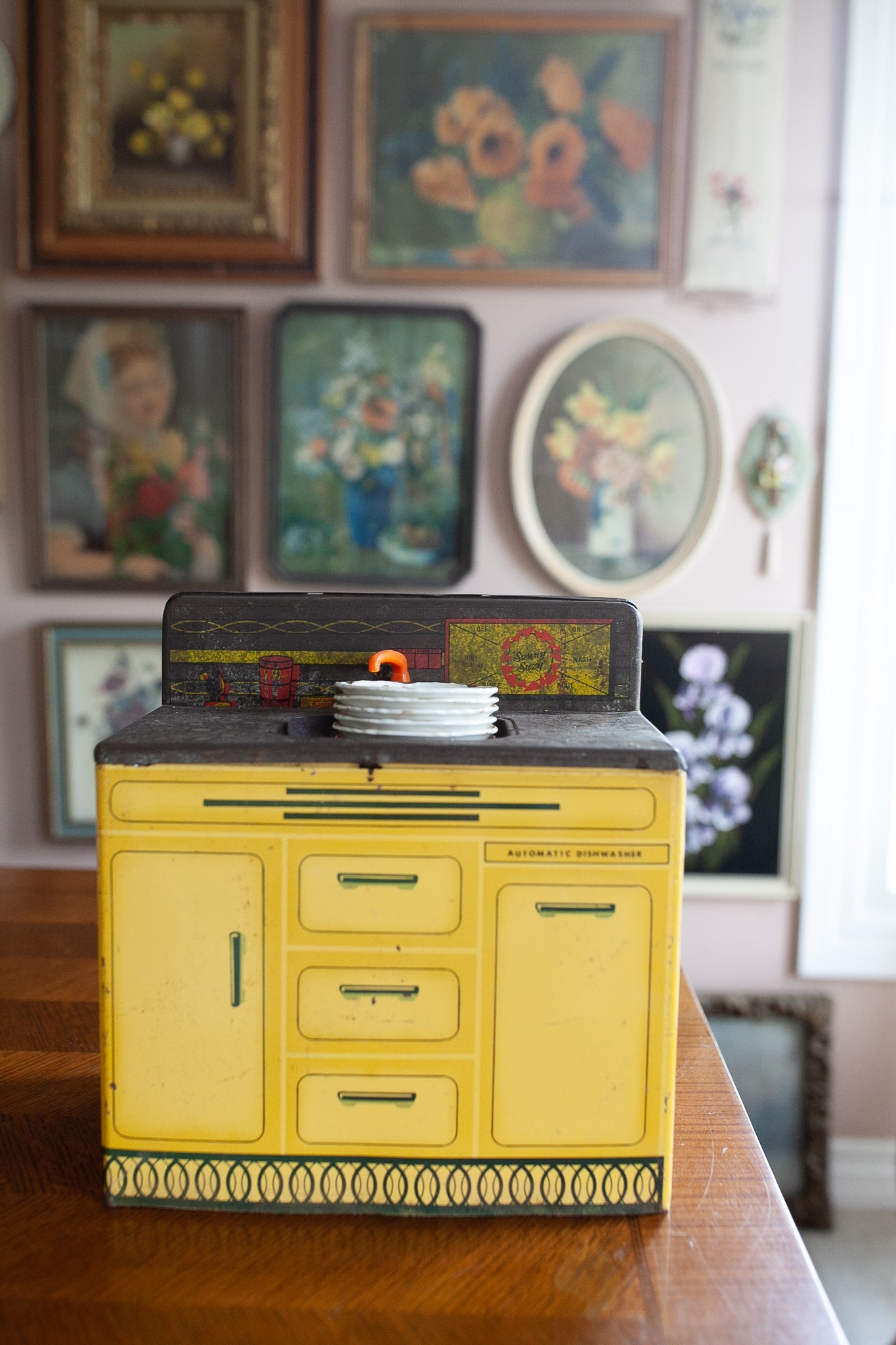 Vintage Sunny Suzy Kitchen Sink- Metal Kitchen Sink- Doll Furniture- Metal toy kitchen- Yellow