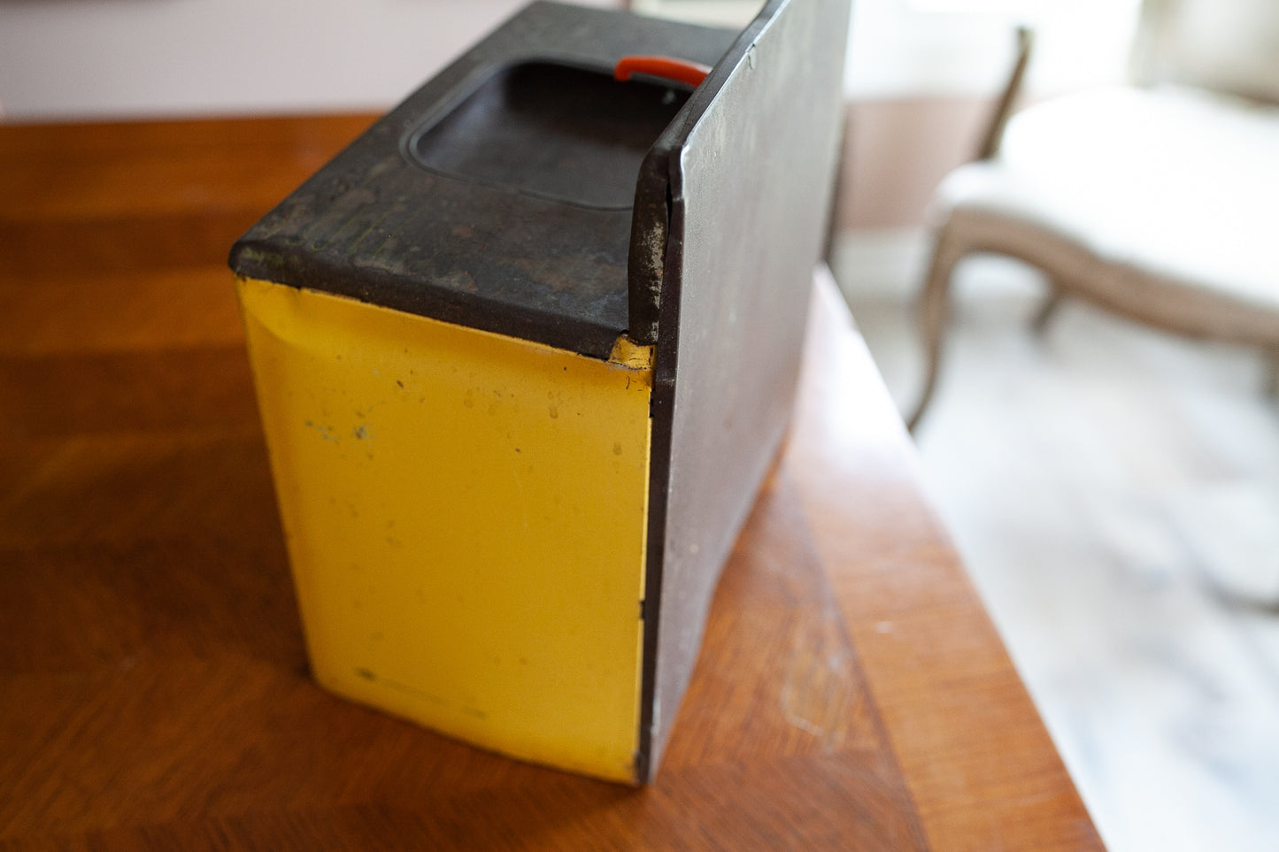 Vintage Sunny Suzy Kitchen Sink- Metal Kitchen Sink- Doll Furniture- Metal toy kitchen- Yellow