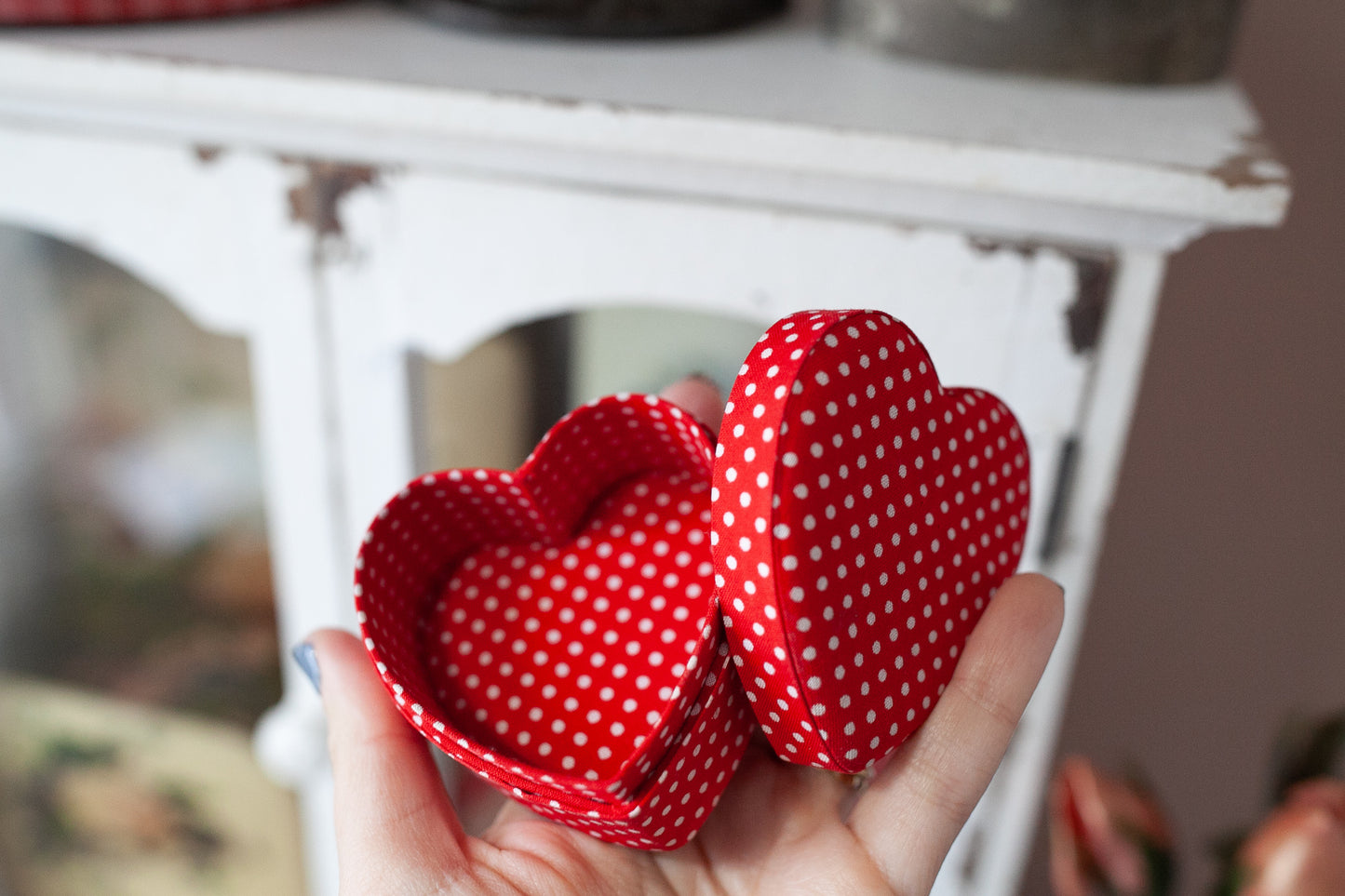 Vintage Heart Box - Red Heart