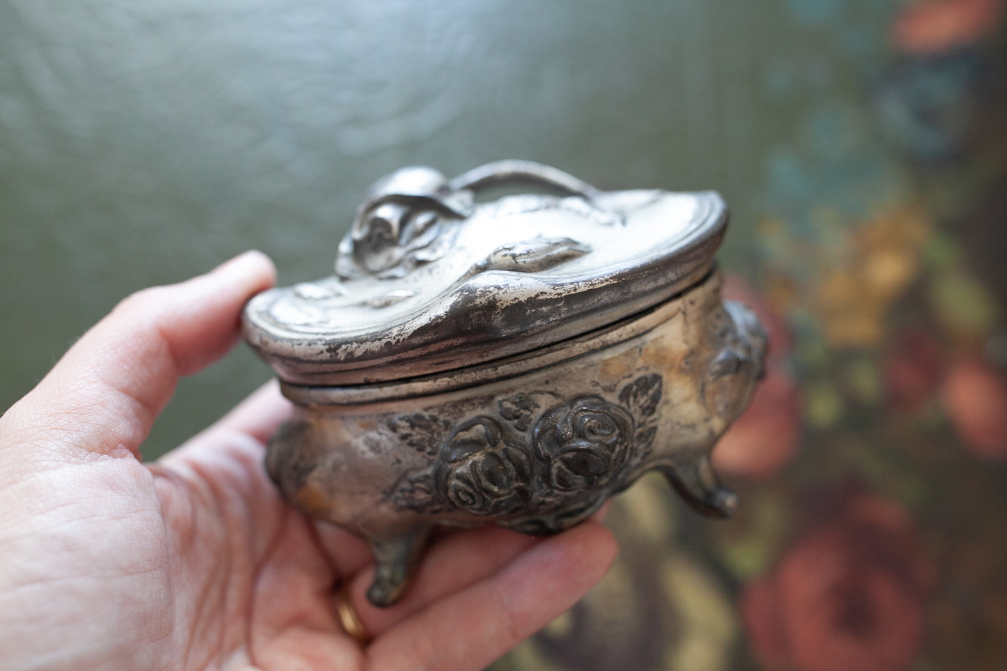 Vintage Silver Jewelry Trinket Ring Oval Box with Ornate Top, Art Nouveau