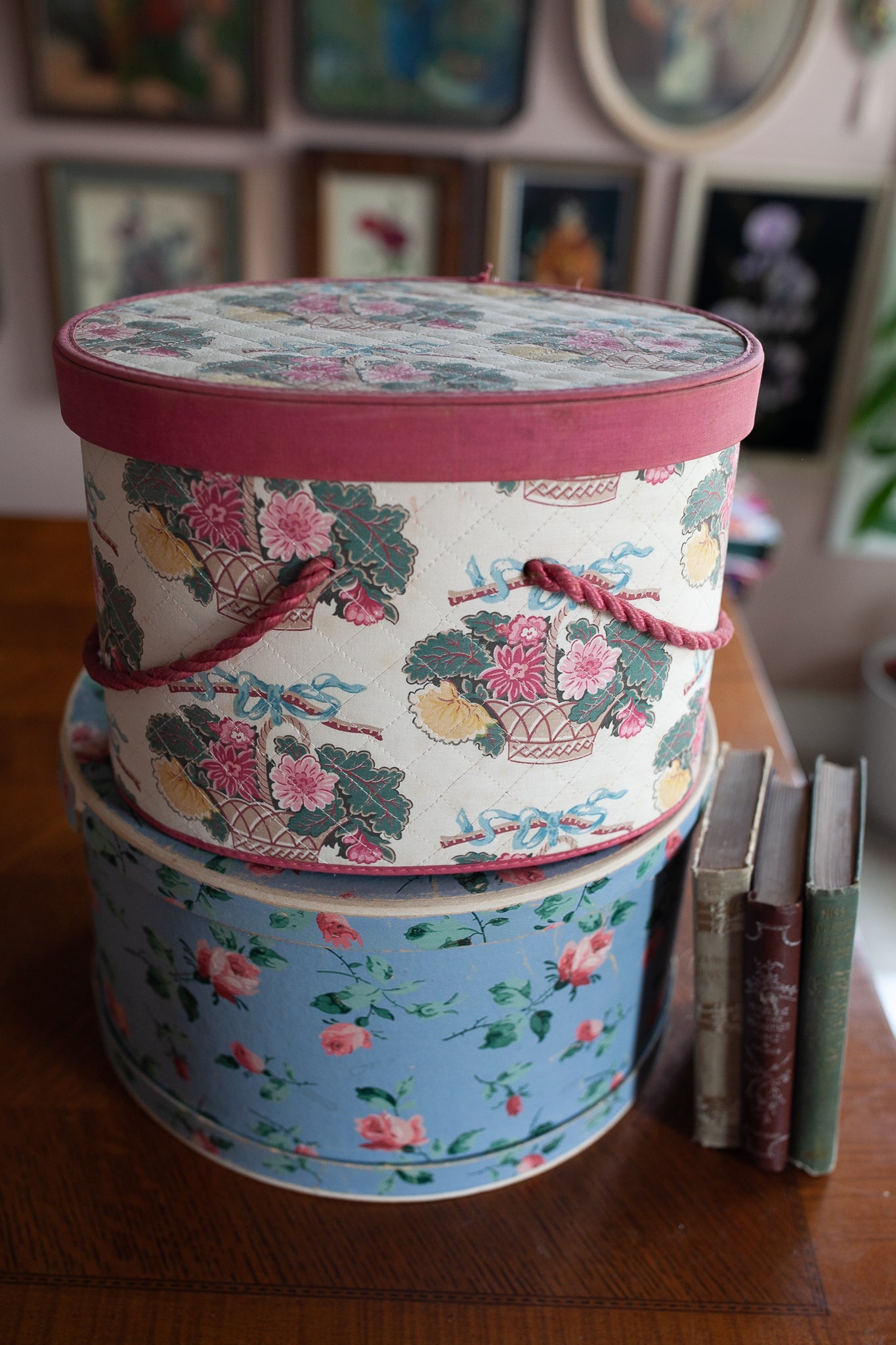 Vintage sewing Tote- Sewing Box -Floral Box