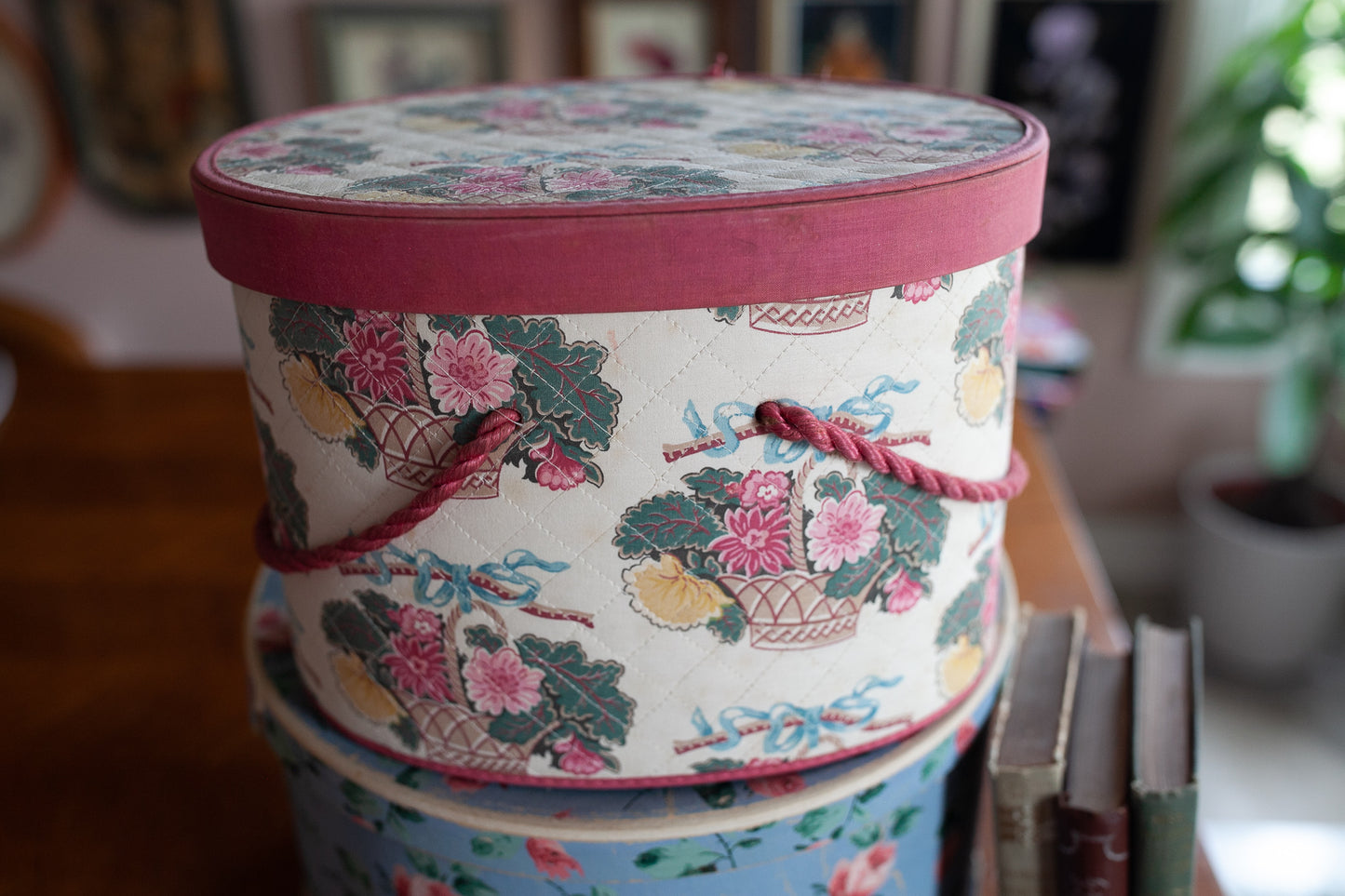 Vintage sewing Tote- Sewing Box -Floral Box