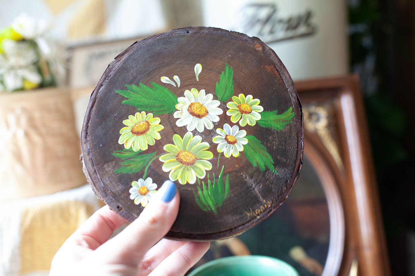 Vintage Floral Art - Circle Art -Flower Art