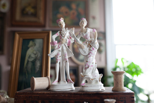 Vintage Couple- Atlas Made in Japan - Pink Figurines -Musicians - Porcelain Figurines