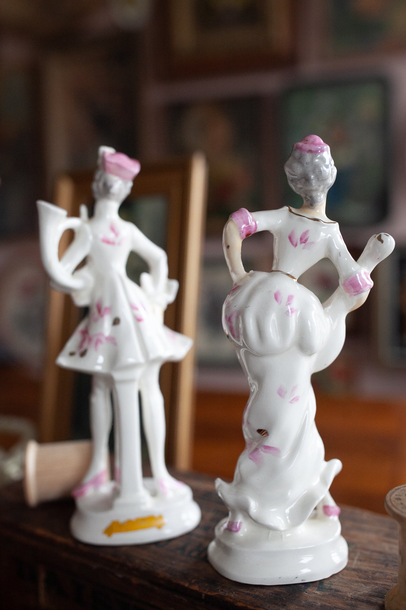 Vintage Couple- Atlas Made in Japan - Pink Figurines -Musicians - Porcelain Figurines