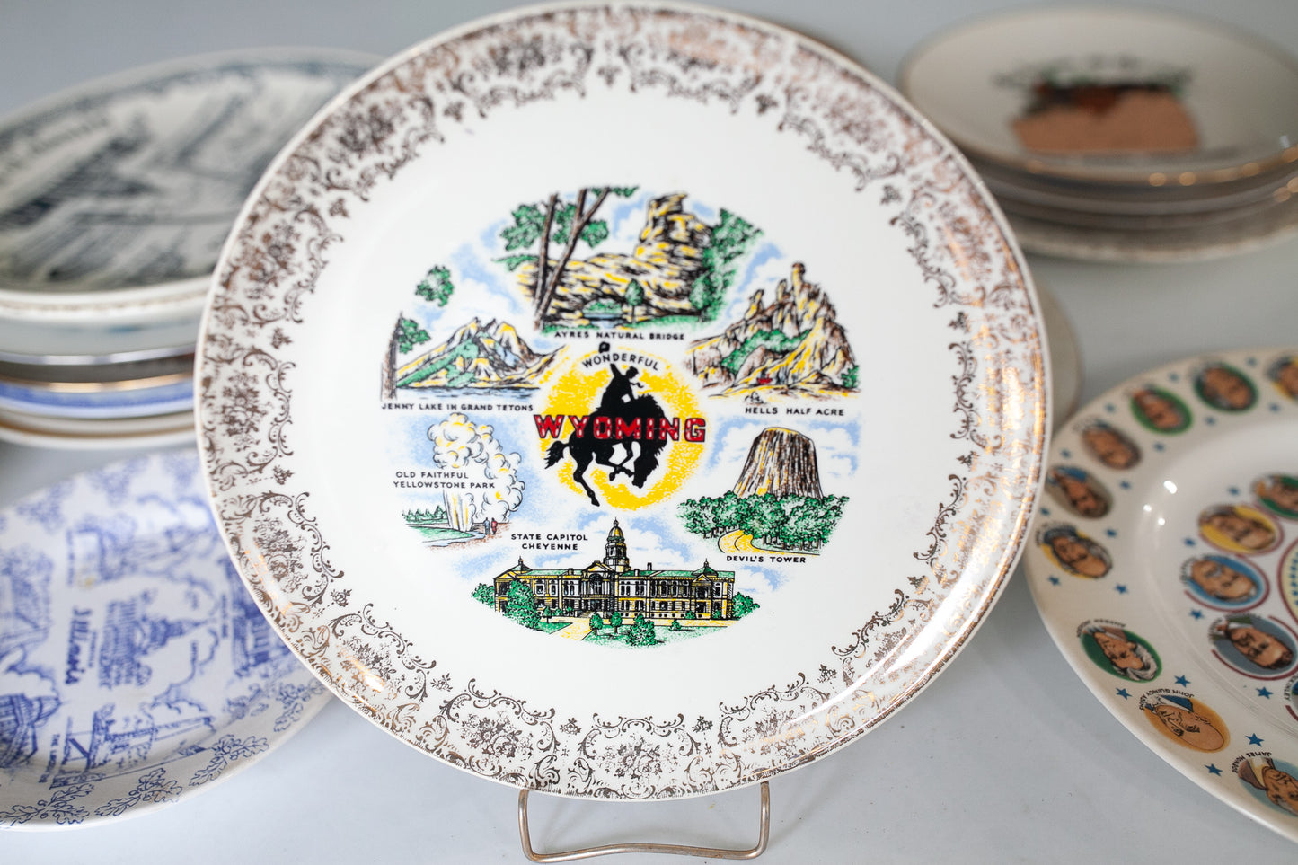 Wyoming Plate- Vintage Tourist Plate - Souvenir Plate